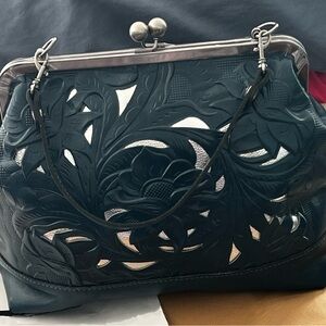 NEW ** PATRICIA NASH KISS LOCK SATCHEL. Rare Caribbean Blue with silver inlay.